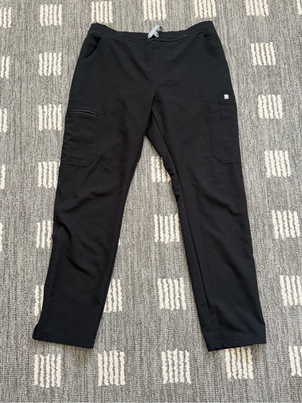 Figs Women’s Black Cargo Pants
